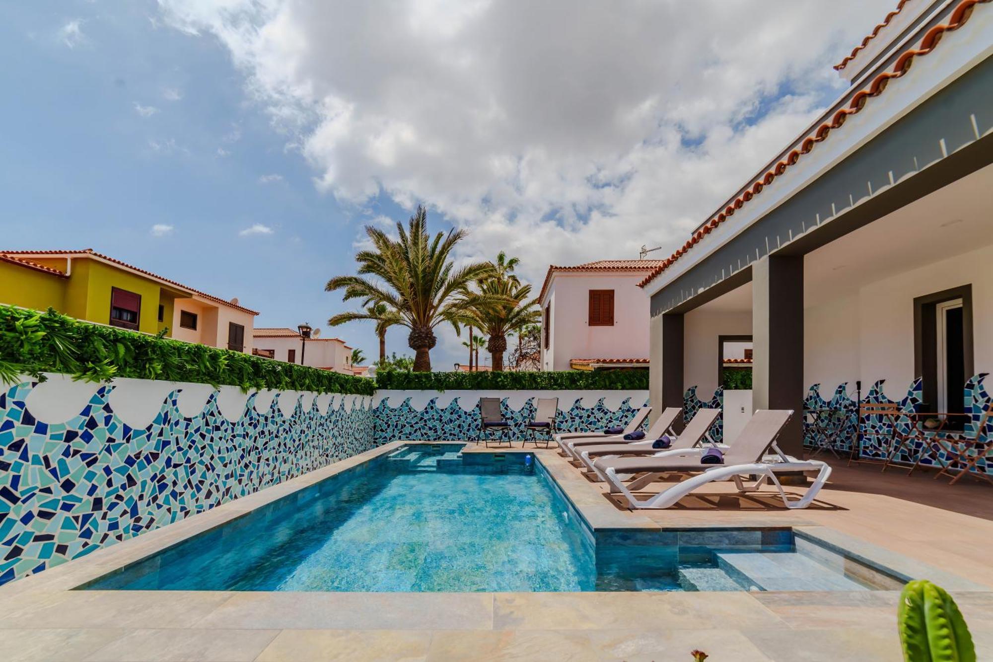 Villa De Marcos Alojamiento De Lujo Con Piscina Privada Arona  Luaran gambar