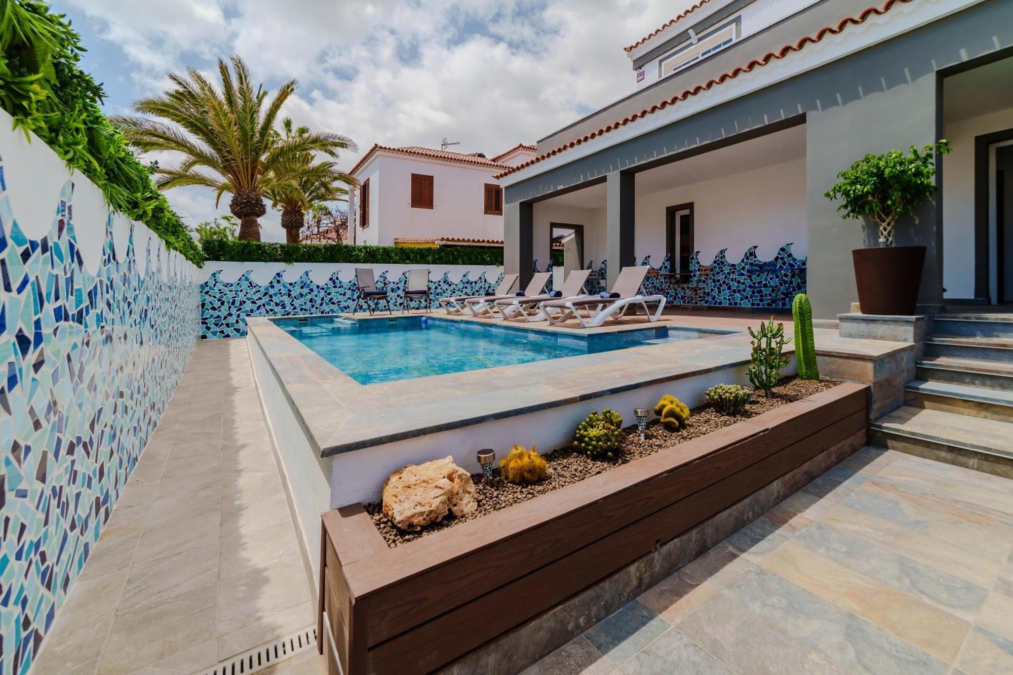 Villa De Marcos Alojamiento De Lujo Con Piscina Privada Arona  Luaran gambar